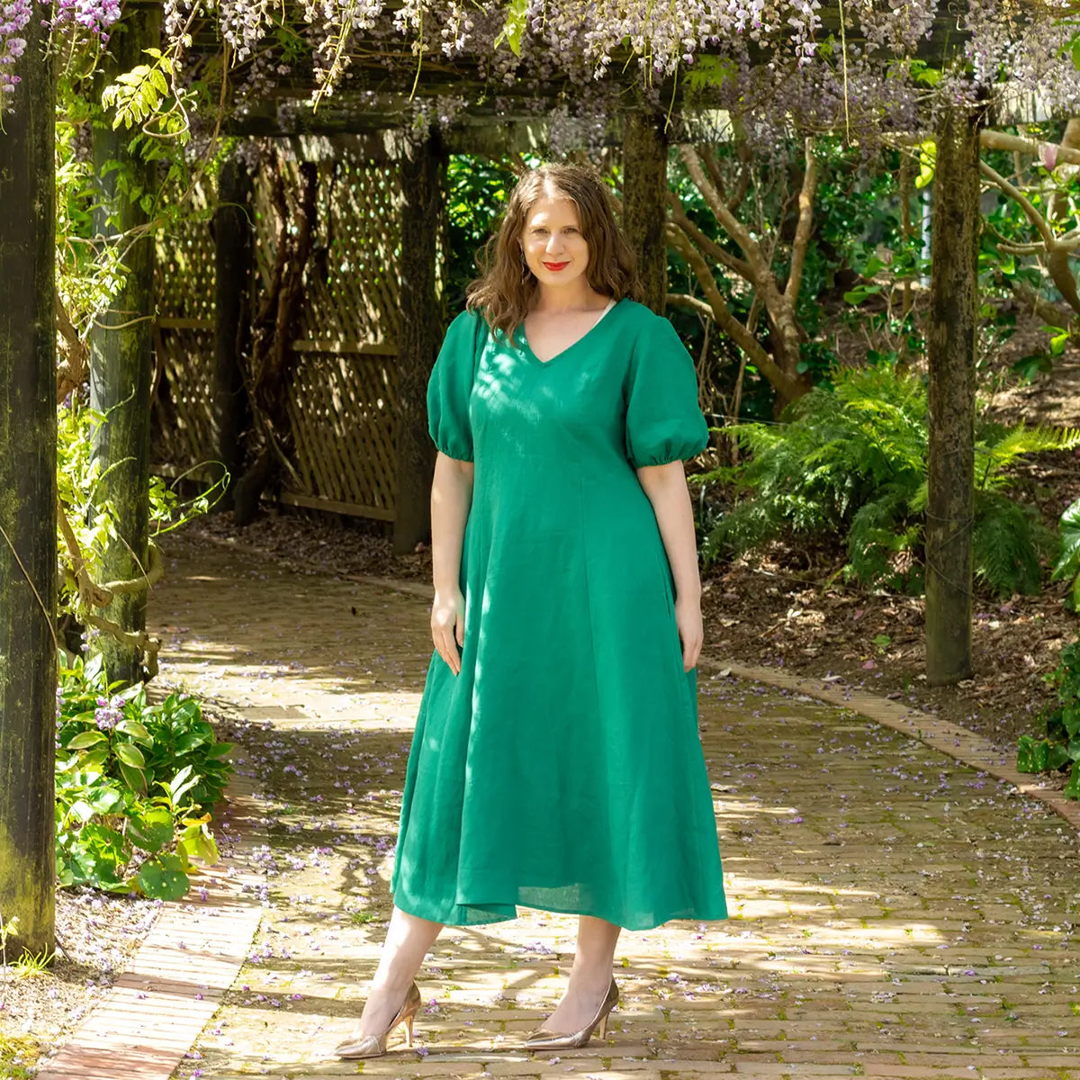 womens bright green linen dress from clothing by desiree